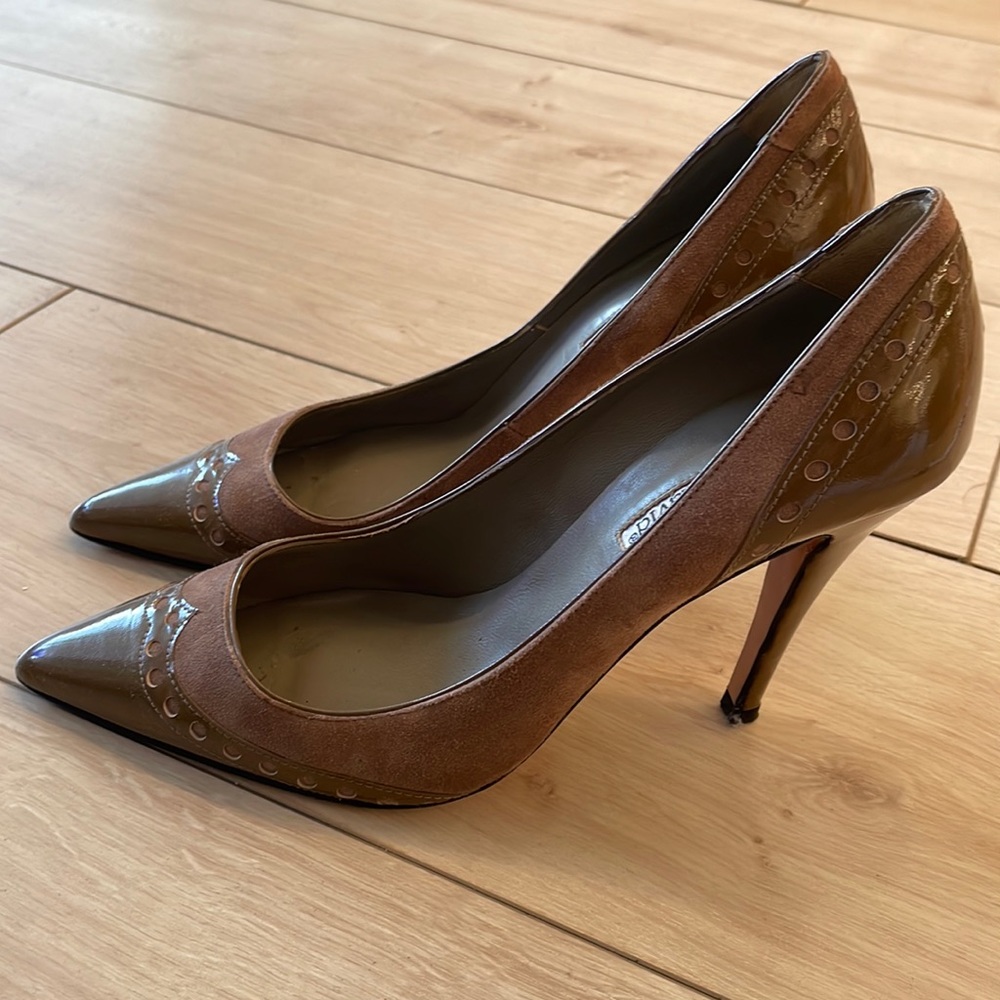 Charles David Tan Suede and Patent Leather Stiletto Pumps size 8.5